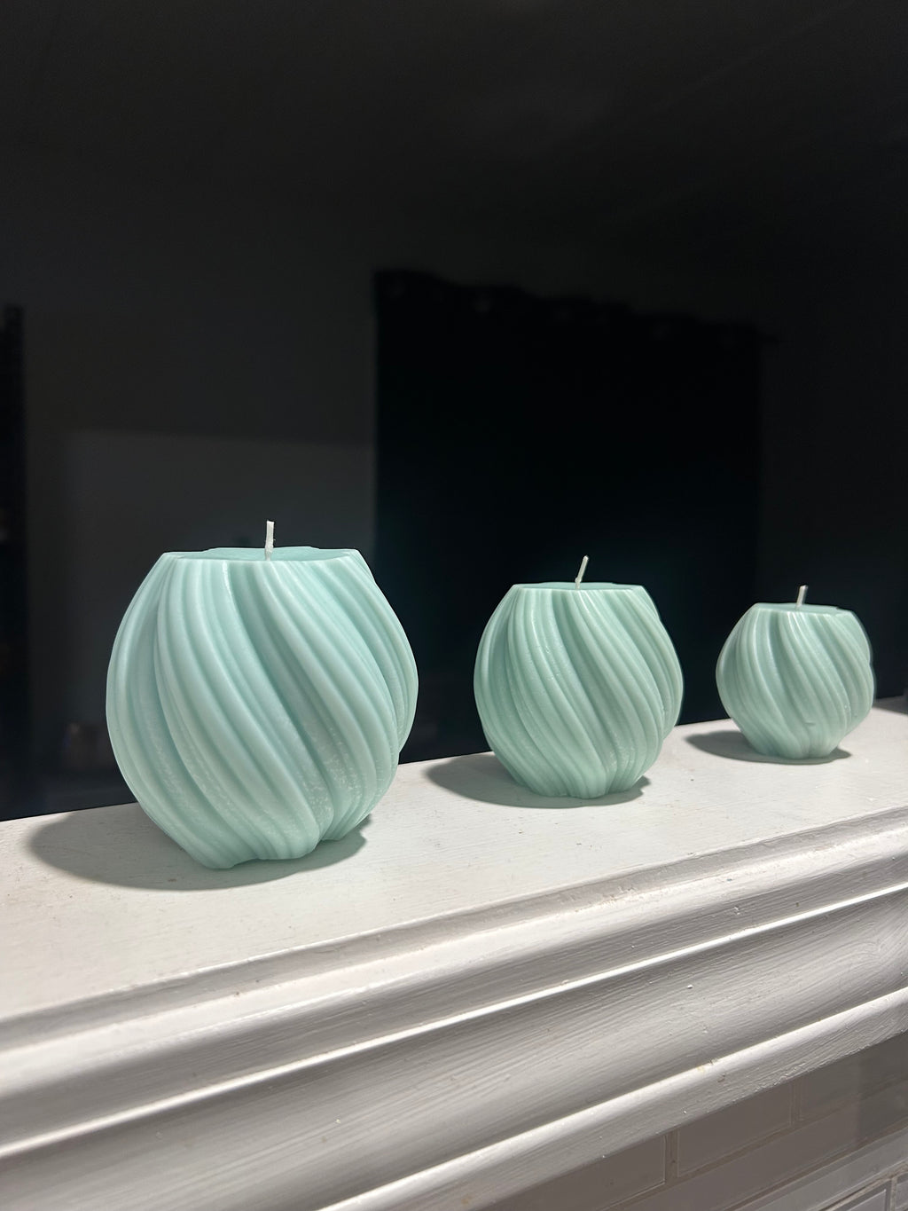 Elegant Geometric set of 3 Candles
