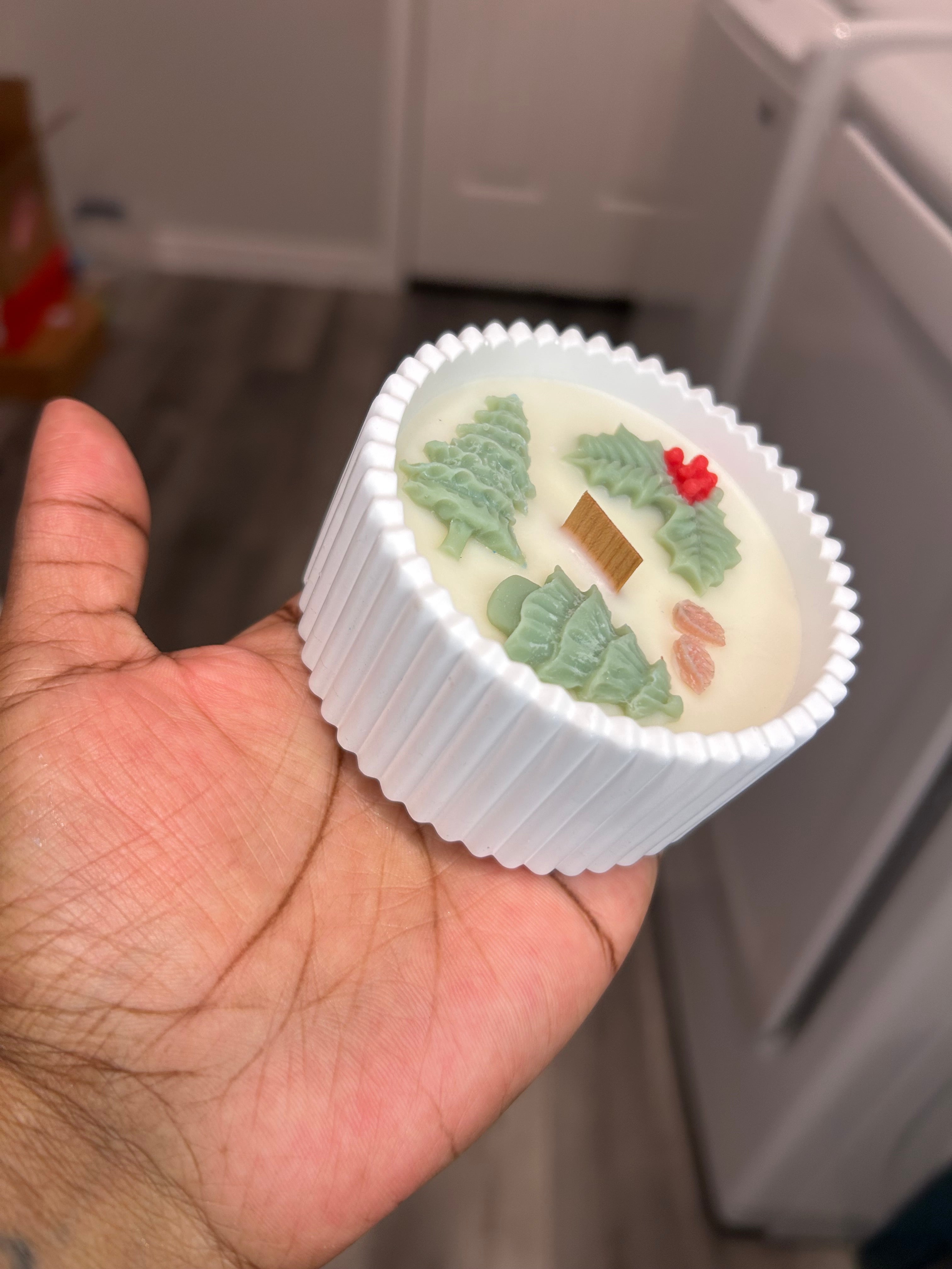 Christmas vessel, handmade with soy wax