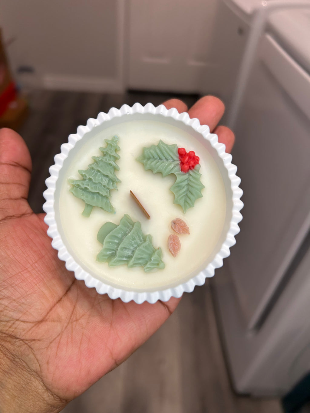 Christmas vessel, handmade with soy wax