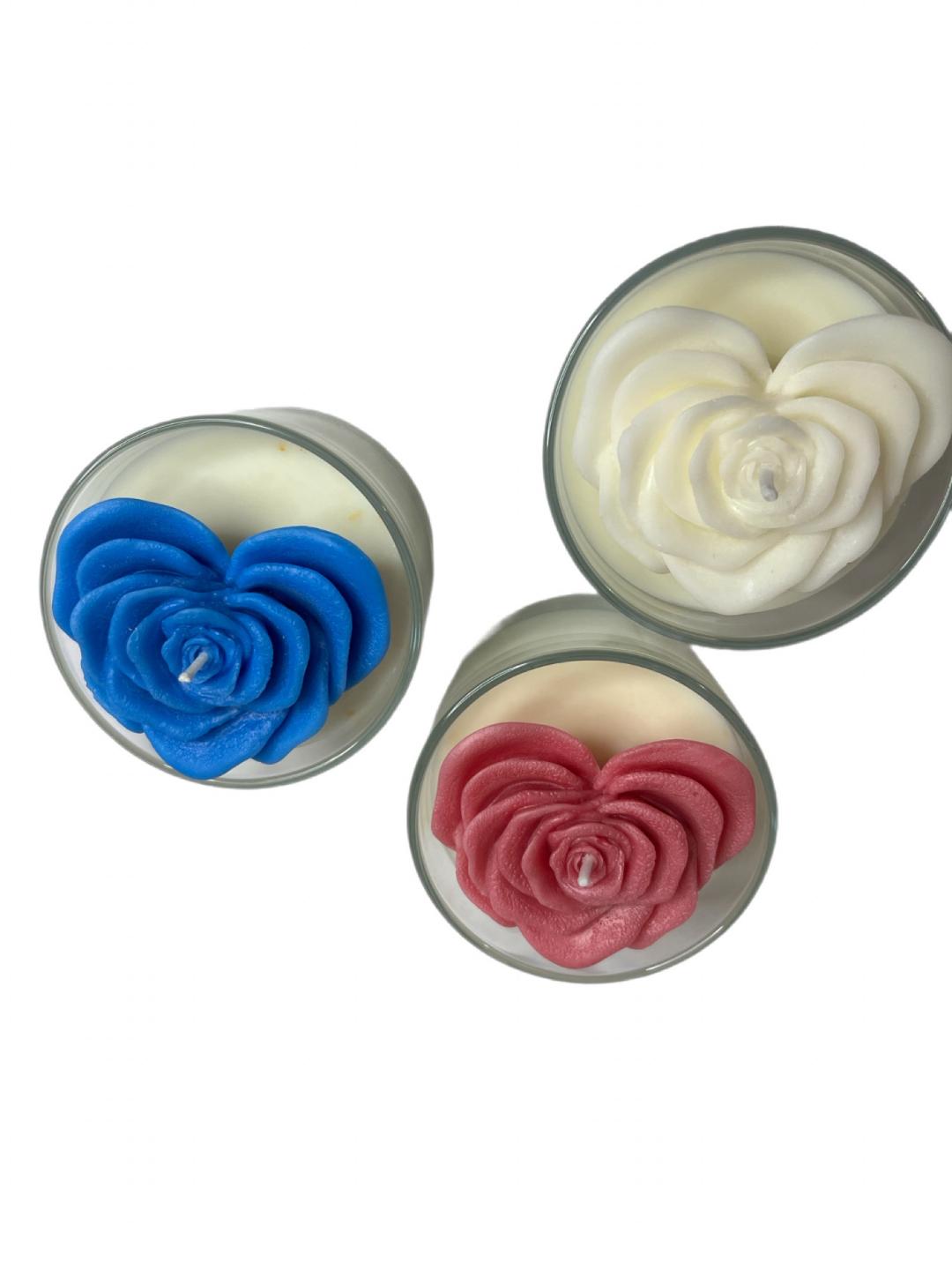 5oz. Rose Heart accent Jar candle